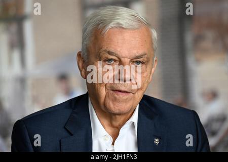 Prague, République tchèque. 14th juillet 2022. Karel Dobes, commissaire chargé de la coopération avec l'agence spatiale EUSPA, assiste à la conférence de presse sur l'avenir du nouveau Centre Palmovka et de l'EUSPA, sur l'14 juillet 2022, à Prague (République tchèque). Crédit : Ondrej Deml/CTK photo/Alay Live News Banque D'Images