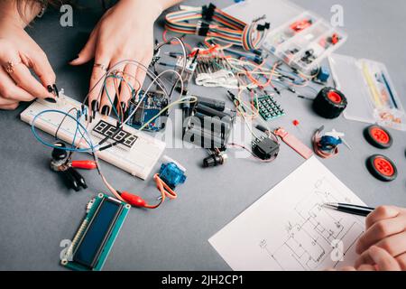 Ingénierie électronique selon le schéma Banque D'Images