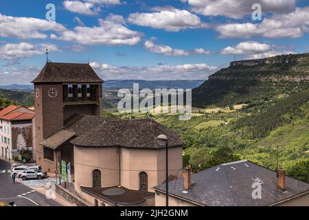 Vue pittoresque du village et des causses Banque D'Images