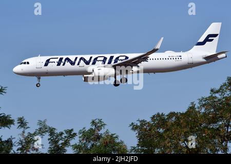 Aéroport de Fiumicino, Italie. 14th juillet 2022. Airbus A320 Finnair .Aircraft vers l'aéroport de Fiumicino. Fiumicino (Italie), 14th juillet 2022. Credit: massimo insabato / Alay Live News Banque D'Images