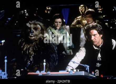 CHEWBACCA,MAYHEW,FISHER,C-3PO,HAMILL,FORD, STAR WARS: ÉPISODE VI - RETOUR DE LA JEDI, 1983 Banque D'Images