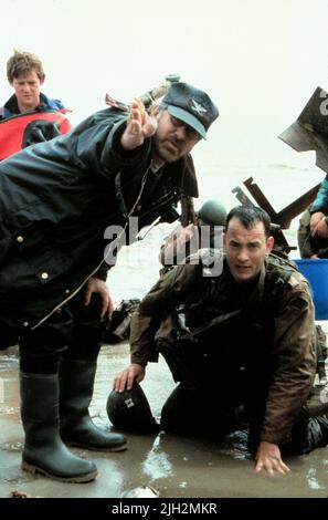 SPIELBERG, HANKS, SAUVANT LE PRIVÉ RYAN, 1998 Banque D'Images