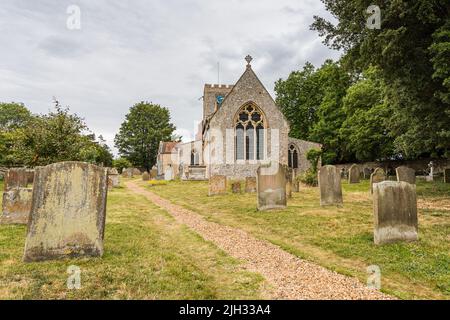 Église St Mary's à Burnham Market, photographiée lors d'un après-midi tranquille en juillet 2022 à North Norfolk. Banque D'Images