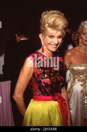 Ivanka Trump au Carousel de l'espoir ball 1990 à l'hôtel Beverly Hilton à Beverly Hills, Californie 26 octobre 1990 crédit: Ralph Dominguez/MediaPunch Banque D'Images