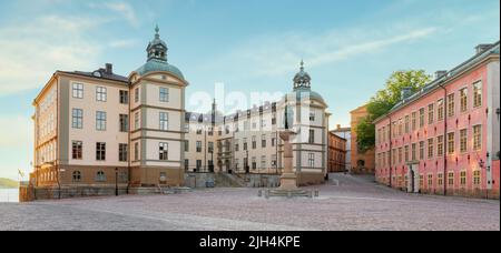 Wrangel Palace, suédois : Wrangelska Palatset, ou Cour d'appel de Svealand, maison de ville avec le palais de Stencock à droite, îlot de Riddarholmen, Gamla Stan, la vieille ville de Stockholm, Suède Banque D'Images