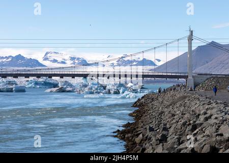 Une vue générale de Breiðamerkursandur , Diamond Beach sur la côte sud de l'Islande. Photo prise le 9th juillet 2022. © Belinda Jiao jiao.bilin@gmail. Banque D'Images