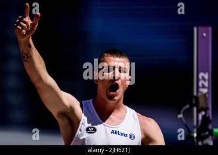 Oregon, États-Unis. 15th juillet 2022. Le Belge Thomas Carmoy célèbre lors des qualifications pour l'épreuve de saut en hauteur masculin lors des Championnats du monde d'athlétisme 19th de l'IAAF à Eugene, Oregon, Etats-Unis, le vendredi 15 juillet 2022. Les mondes ont lieu du 15 au 24 juillet, après avoir été reportés en 2021 en raison de la pandémie du virus corona. BELGA PHOTO JASPER JACOBS crédit: Belga News Agency/Alay Live News Banque D'Images