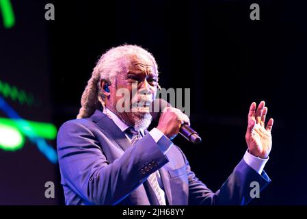 Billy Ocean se présente au festival de musique Soultasia à Promenade Park, Maldon, Essex, Royaume-Uni. Chant en direct Banque D'Images