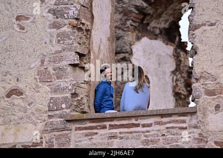 Le Prince Carl Philip et la Princesse Sofia lors d'un concert avec Molly Sandén aux ruines du château de Borgholm, Oland, Suède 15 juillet 2022 Poto: Mikael Fritzon / TT / Kod 62360 Banque D'Images