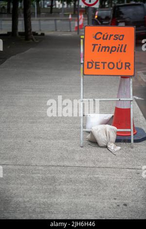 Signalisation routière, interdiction des véhicules, route fermée Banque D'Images