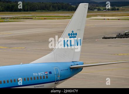 Avion de queue KLM Royal Dutch Airlines, Boeing 737-700, pH-BGT Banque D'Images