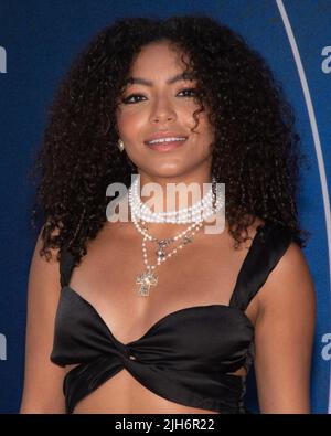 13 juillet 2022 - Los Angeles, Californie - toute Gabrielly. Première mondiale de ''l'homme gris' de Netflix (image de crédit : © Billy Bennight/AdMedia via ZUMA Press Wire) Banque D'Images