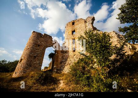 Ruines du château Pecorari à Piobbico (pu) Banque D'Images