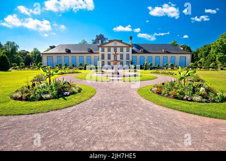 Parc de la Orangerie à Strasbourg vue panoramique, région Alsace de France Banque D'Images