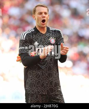 Allemagne. 16th juillet 2022. Firo : football: Football: 16.07.2022 1st Bundesliga, saison 2022/2023, présentation de l'équipe FC Bayern Munich Manuel Neuer, FC Bayern Munich, Bavière, Munchen, FCB, Demi-figure, geste, expressions du visage, crédit : alliance d'images dpa/Alamy Live News Banque D'Images