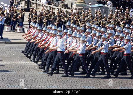 Paris, France. 14th juillet 2022. La fête nationale française (Bastille) est célébrée le jeudi 14 juillet 2022 par le défilé militaire . Banque D'Images