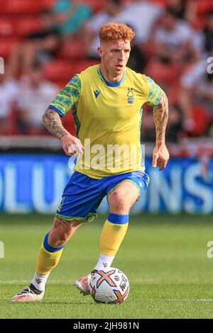 Barnsley, Royaume-Uni. 16th juillet 2022. Jack Colback #8 de la forêt de Nottingham à Barnsley, Royaume-Uni le 7/16/2022. (Photo de Mark Cosgrove/News Images/Sipa USA) crédit: SIPA USA/Alay Live News Banque D'Images