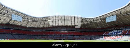 Firo : Soccer: Football: 07/16/2022 1st Bundesliga, saison 2022/2023 Team Presentation FC Bayern Munich Hinterleger, général, Feature, Allianz Arena, Panorama, Banque D'Images