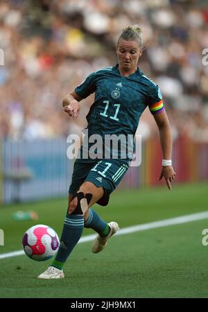 Alexandra Popp en Allemagne en action lors du match de l'UEFA pour les femmes Euro 2022 Groupe B au stade MK, Milton Keynes. Date de la photo: Samedi 16 juillet 2022. Banque D'Images