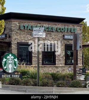 Café Starbucks en Californie Banque D'Images