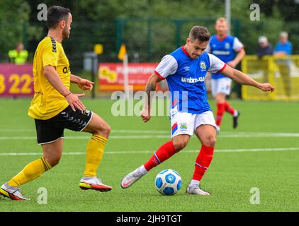 Jordan Stewart en action - soudeurs H&W vs Linfield - pré-saison 16/07/22 Banque D'Images