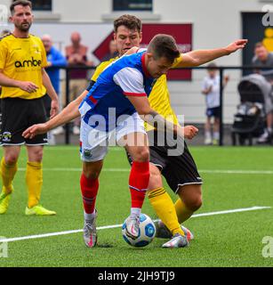 Jordan Stewart en action - soudeurs H&W vs Linfield - pré-saison 16/07/22 Banque D'Images