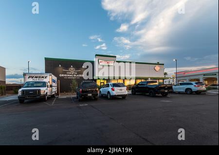 Krispy Kreme Donuts et café-restaurant. Banque D'Images