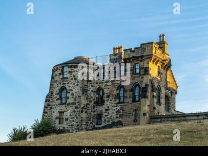 Pris sur la colline de Calton de l'observatoire de la ville et était un observatoire astronomique, il est également connu sous le nom d'observatoire de Calton Hill. Édimbourg, Écosse Banque D'Images