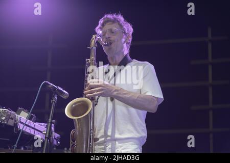 Ferrara, Italie. 15th juillet 2022. Robert Stillman ouvre le concert sourire à Ferrara (photo de Carlo Vergani/Pacific Press/Sipa USA) Credit: SIPA USA/Alay Live News Banque D'Images