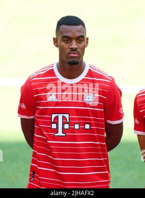 Ryan Gravenberch, FCB 38 dans l'équipe Présentation FC BAYERN MÜNCHEN 1.Ligue allemande de football sur 16 juillet 2022 à Munich, Allemagne. Saison 2022/2023, 1.Bundesliga, München, FCB, © Peter Schatz / Alamy Live News Banque D'Images