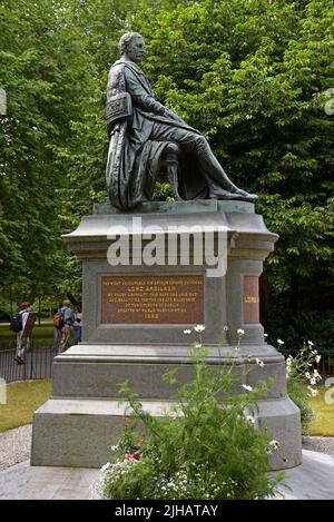 Monument à Lord Ardilaun, Sir Arthur Guinness, qui a acheté St Stephen's Green et l'a remis au peuple de Dublin. ST Stephen's Green, Dublin, Irlande Banque D'Images