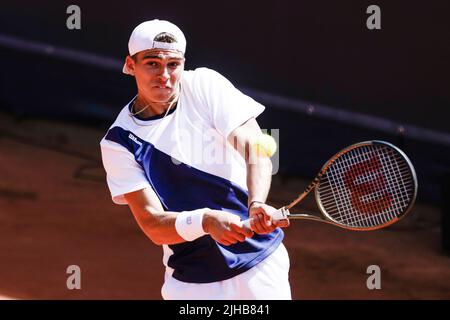 17 juillet 2022, Hambourg: Tennis: WTA Tour/ATP Tour, célibataires, hommes, qualifications, 2nd ronde. TOPO (Allemagne) - Molleker (Allemagne). Marko Topo en action. Photo: Frank Molter/dpa Banque D'Images