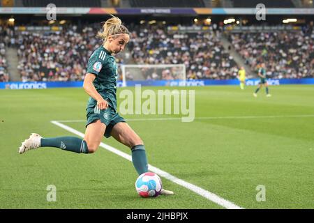 Milton Keynes, Royaume-Uni. 16th juillet 2022. Football, femmes: Championnat d'Europe, Finlande - Allemagne, tour préliminaire, groupe B, matsday 3, Stade MK. Kathrin Hendrich en Allemagne. Credit: Sebastian Gollnow/dpa/Alay Live News Banque D'Images