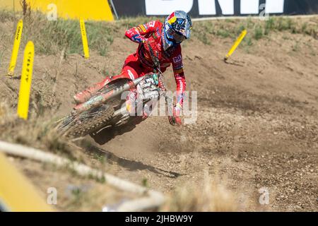 Loket, République tchèque. 17th juillet 2022. Simon Laengenfelder d'Allemagne participe au Grand Prix de la République tchèque, coupe du monde de Motocross, catégorie MX2, course 2, à Loket, République tchèque, 17 juillet 2022. Crédit : Ondrej Hajek/CTK photo/Alay Live News Banque D'Images