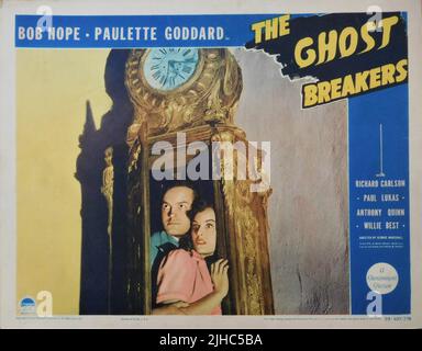 BOB HOPE et PAULETTE GODDARD dans THE GHOST BREAKERS 1940 réalisateur GEORGE MARSHALL Paramount Pictures Banque D'Images