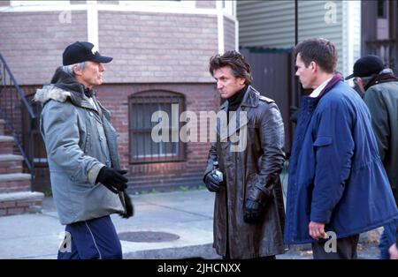 CLINT EASTWOOD, Sean Penn, Kevin Bacon, Mystic River, 2003 Banque D'Images
