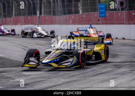 Toronto, ONTARIO, Canada. 17th juillet 2022. COLTON HERTA (26), de Valence, en Californie, fait des courses à travers les virages lors de la Honda Indy Toronto au Streets of Toronto Exhibition place, à Toronto, EN ONTARIO. (Image de crédit : © Walter G. Arce Sr./ZUMA Press Wire) Banque D'Images