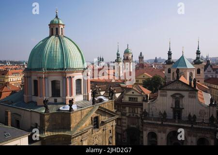 Église Saint-François de style baroque datant de 17th ans, quartier de la vieille ville, Prague, République tchèque. Banque D'Images