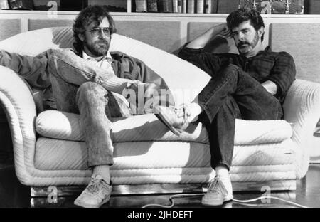 STEVEN SPIELBERG, GEORGE LUCAS, INDIANA JONES ET LA DERNIÈRE CROISADE, 1989 Banque D'Images