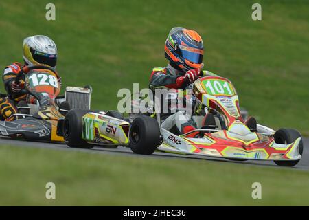 David Malukas est un pilote de course IndyCar lituanien-américain, actuellement avec Dale Coyne Racing, vu ici pendant sa carrière de karting. Banque D'Images