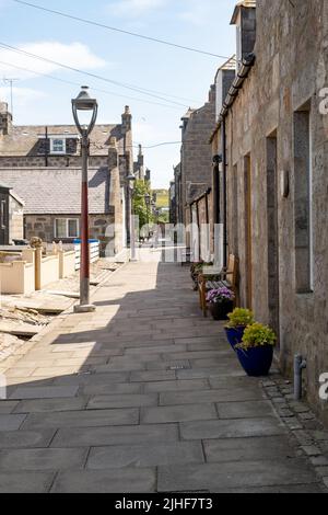 Aberdeen, Écosse, Royaume-Uni – 26 juin 2022. Fooddee, un vieux village de pêcheurs traditionnel situé au bout du port d’Aberdeen Banque D'Images