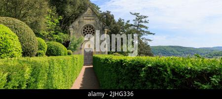 Jardins de Marquyssac près de Beynac le long de la Dordogne dans la région du Périgord en France Banque D'Images
