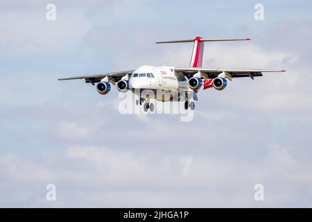 QinetiQ BAE Systems Avro RJ-70 arrivée à RAF Fairford le 13th juillet pour le Royal International Air Tattoo 2022 Banque D'Images