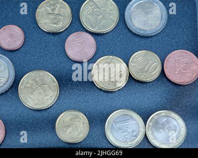 La production de pièces en euros croates a commencé à la monnaie croate, à Sveta Nedjelja, en Croatie, sur 18 juillet 2022. Photo: Zeljko Hladika/PIXSELL Banque D'Images