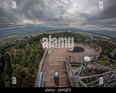 Vue sur la tour du belvédère à Bojnice, Slovaquie Banque D'Images