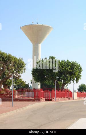 Tour près de l'entrée du musée d'art classique Ralli, Césarée, Israël. Les musées Ralli possèdent la collection la plus importante au monde Banque D'Images