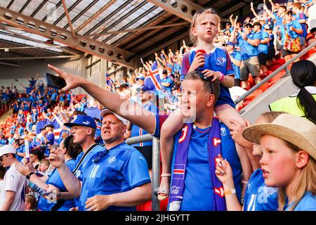 ROTHERHAM, ROYAUME-UNI - JUILLET 18 : lors du match EURO 2022 des femmes de l'UEFA entre l'Islande et la France au stade de New York sur 18 juillet 2022 à Rotherham, Royaume-Uni (photo de Joris Verwijst/Orange Pictures) Banque D'Images