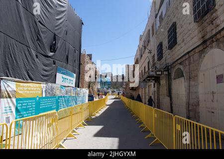 Ville de Palestine d'Hébron ou d'el-Halil : 21 avril 2022. Frontière entre Israël et la Palestine. Ville du prophète Abraham Banque D'Images