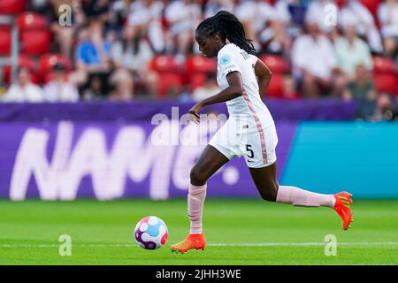 ROTHERHAM, ROYAUME-UNI - JUILLET 18 : Aissatou Tounkara, de France, lors du match EURO 2022 des femmes de l'UEFA entre l'Islande et la France au stade de New York sur 18 juillet 2022 à Rotherham, Royaume-Uni (photo de Joris Verwijst/Orange Pictures) Banque D'Images