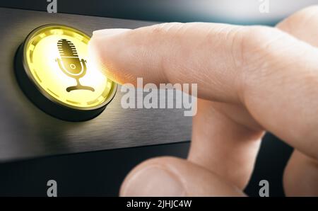 Homme appuyant sur un bouton jaune avec une icône de microphone pour démarrer un nouveau podcast ou un enregistrement audio. Concept multimédia. Image composite entre une photographie de main Banque D'Images